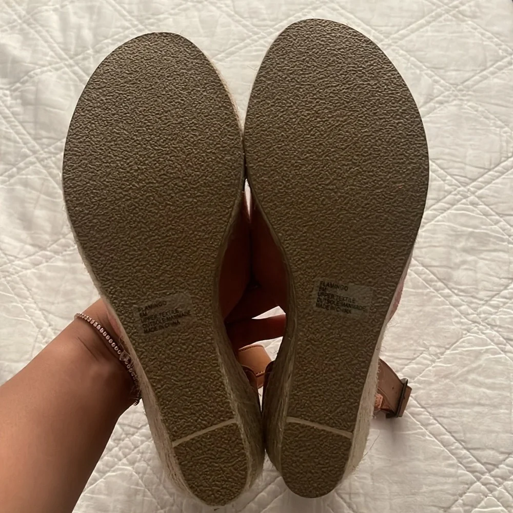 Coconuts by Matisse Flamingo Wedges